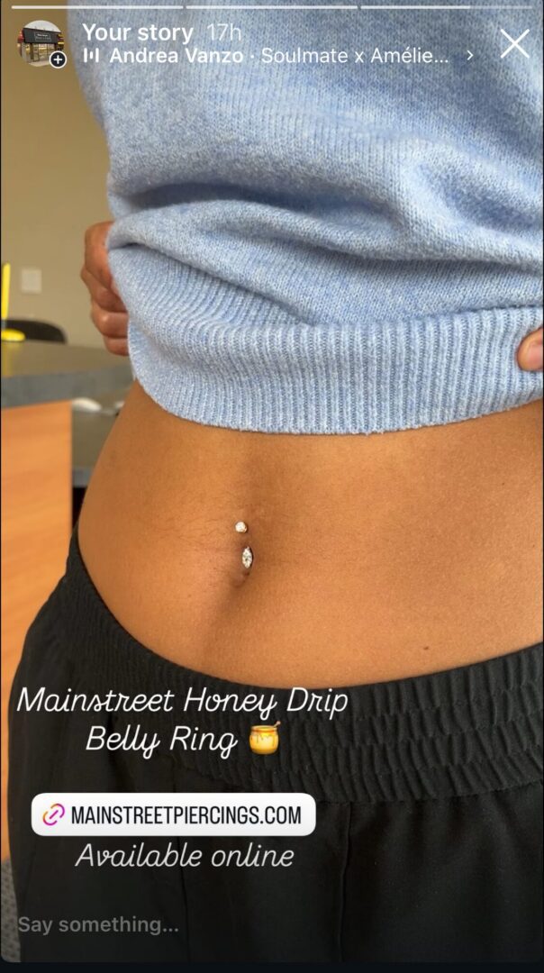 Navel piercing with sparkling double-gem jewelry